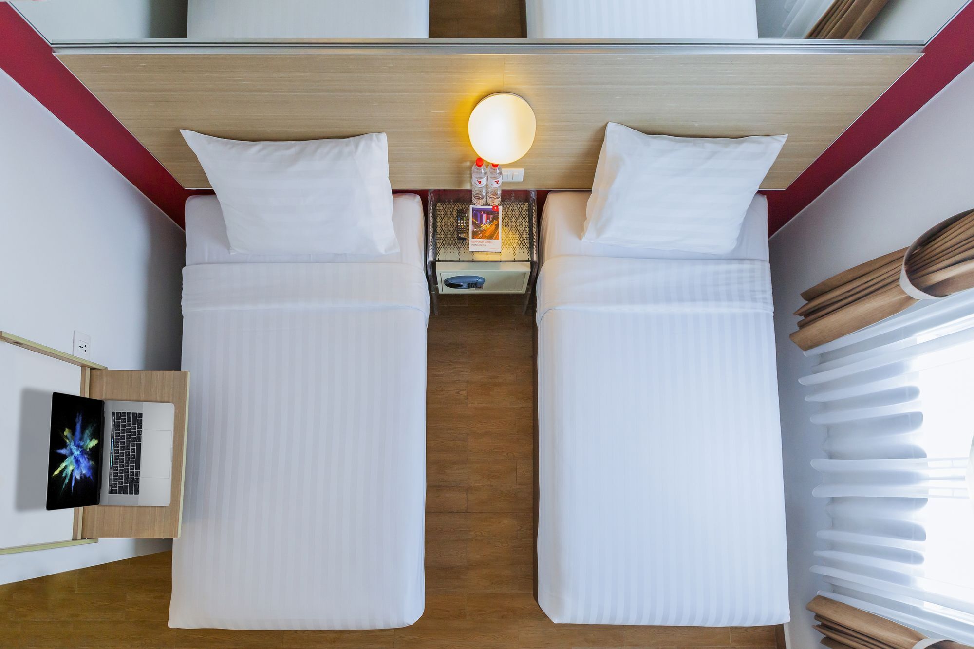 Monoloog Hotel Bekasi Luaran gambar